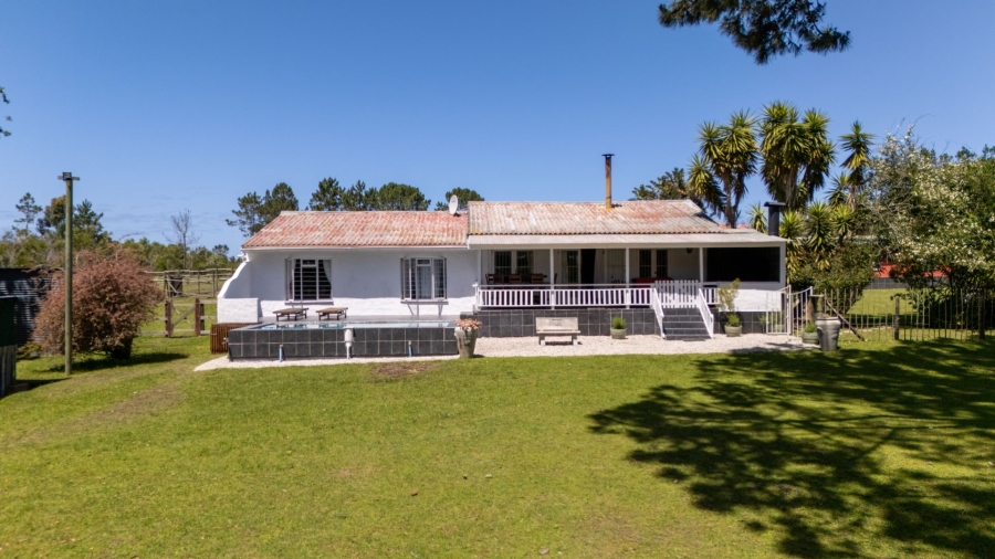 Commercial Property for Sale in Plettenberg Bay Rural Western Cape